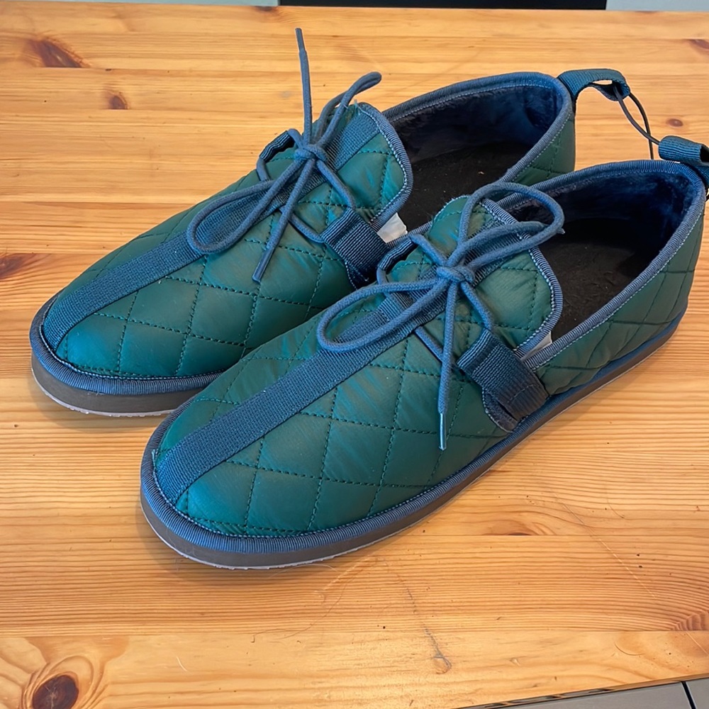 J.Crew Men’s Green Slippers NWT